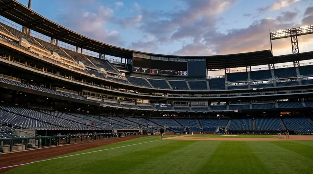 Prázdné tribuny MLB stadionu během neúspěšné sezóny